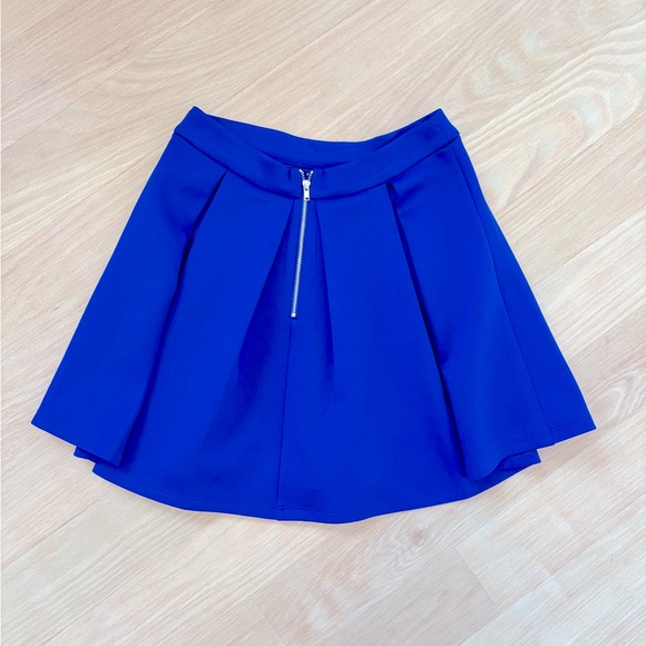 FOREVER 21 ROYAL BLUE SKIRT SIZE SMALL - Picture 2 of 3